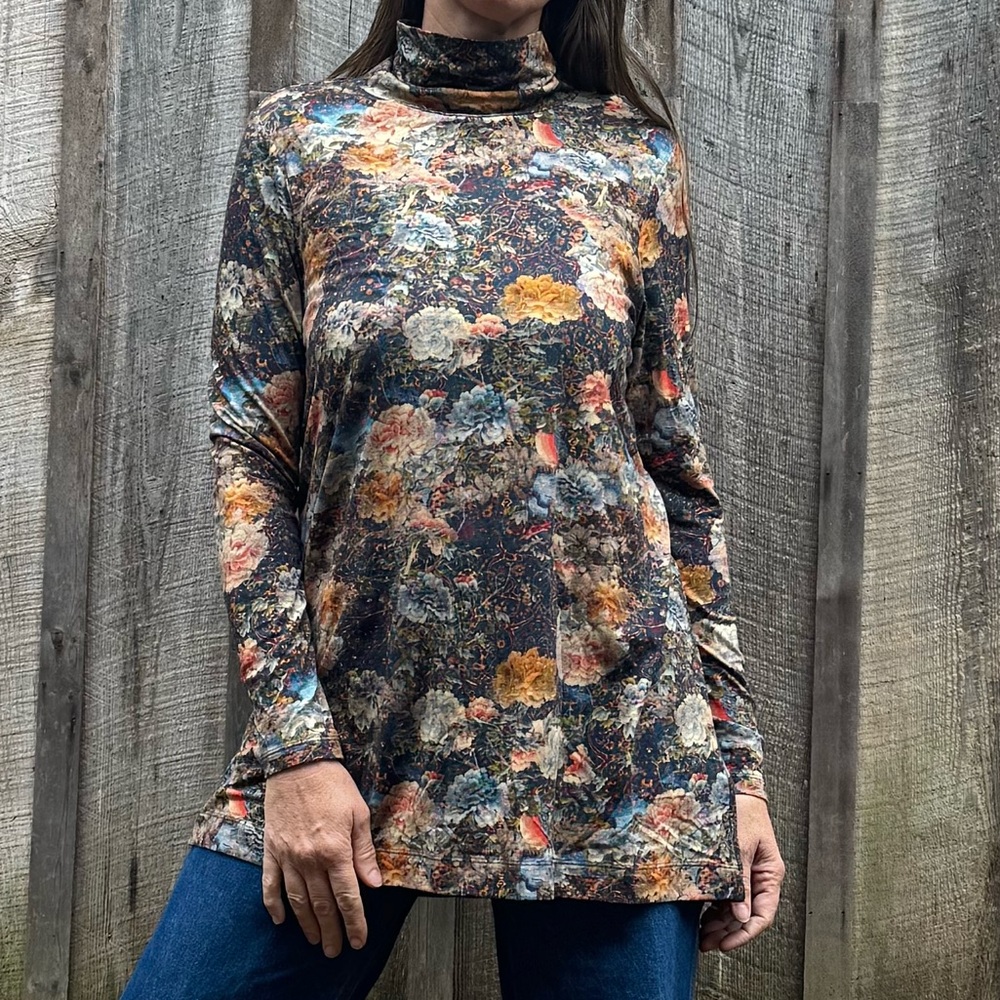 Peruvian Connection Multicolor Floral Long Sleeve Top
